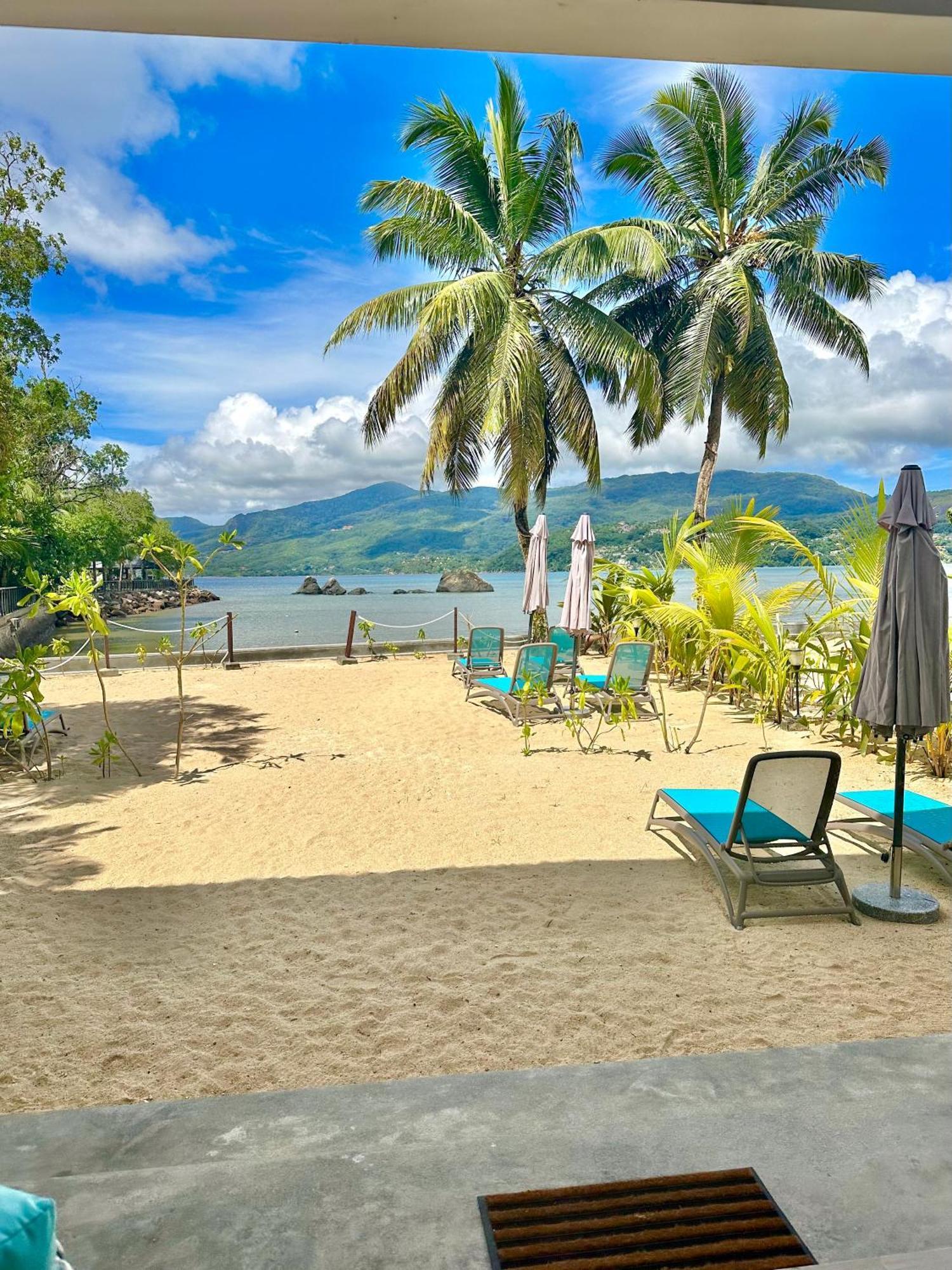 Pineapple Beach Villas Baie Lazare  Екстер'єр фото