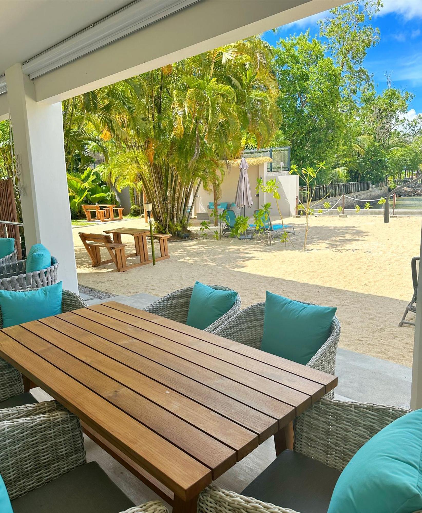 Pineapple Beach Villas Baie Lazare  Екстер'єр фото